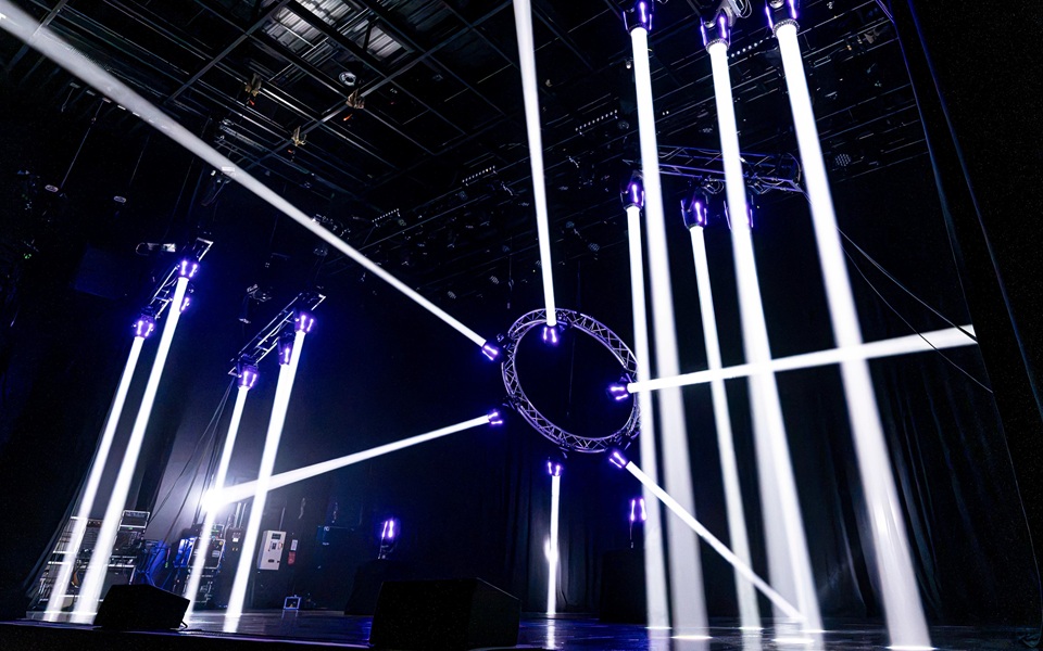 ETC Releases Arkon Fixture Packed with Powerful Beams and Effects