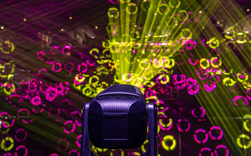 ETC Releases Arkon Fixture Packed with Powerful Beams and Effects