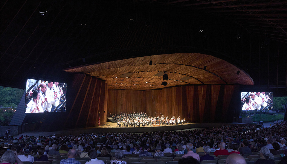 ETC fixtures light the Cleveland orchestra at Blossom Music Center