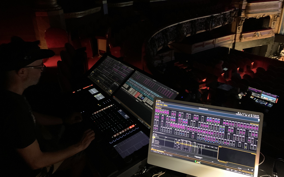 Eos Apex at La Monnaie