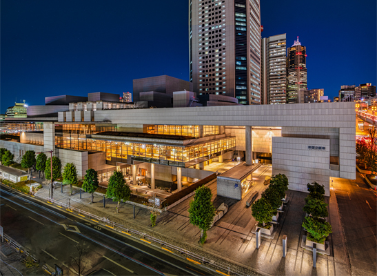 The New National Theatre embraces Japan’s first Eos Apex console
