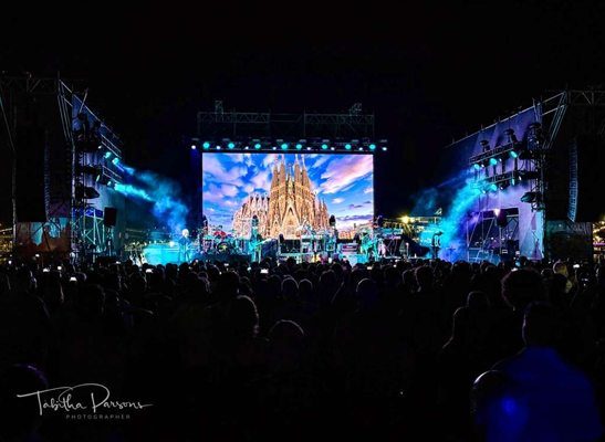 Oscar Gallardo takes Tour Hog on the road with The Alan Parsons Project