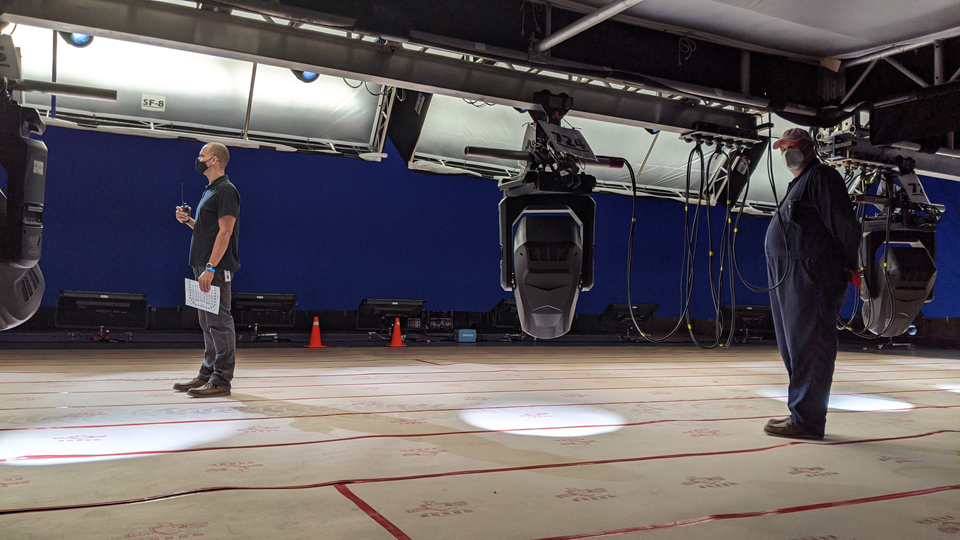 Scott Barnes Drives Hog 4 Rig and SolaHyBeam 3000s For Spider-Man: No Way Home