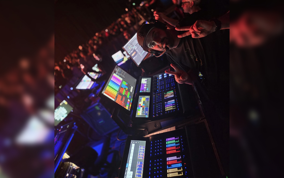 Matt Guminski Takes Hog on Tour with Stephen Marley