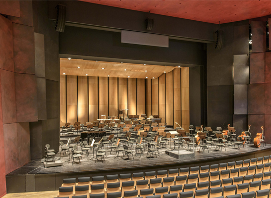 Theater Erfurt converts to LED technology with ETC